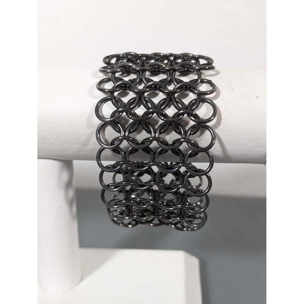 Gunmetal Gray Wide Circle Link Chain Bracelet 7 in Industrial Goth Statement